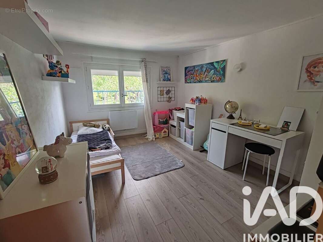 Maison 77 m² à Bellot  - photo 4