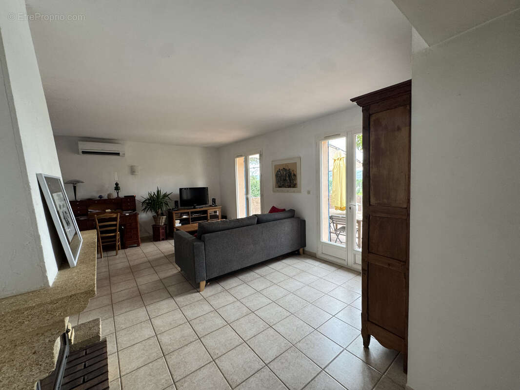 Maison 88 m² à Villelaure  - photo 17