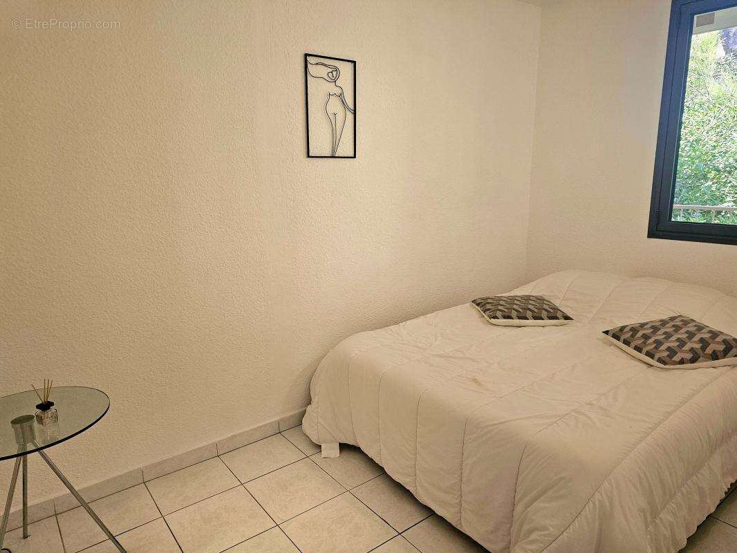Appartement à SIX-FOURS-LES-PLAGES