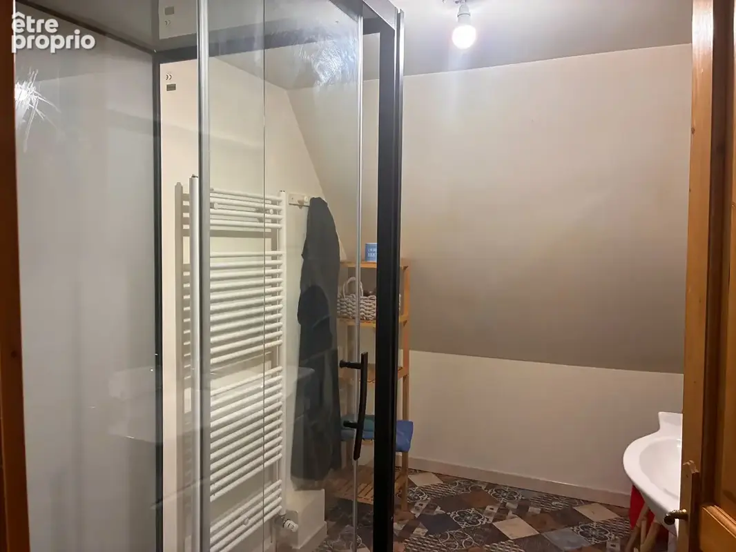 Charmante maison en pierres de 198 m2 5 chambres, piscine et grand jardin - photo 16