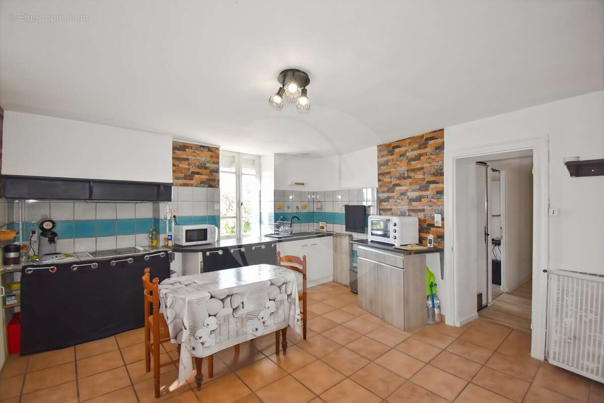 Maison 100 m² à Puylaroque  - photo 3