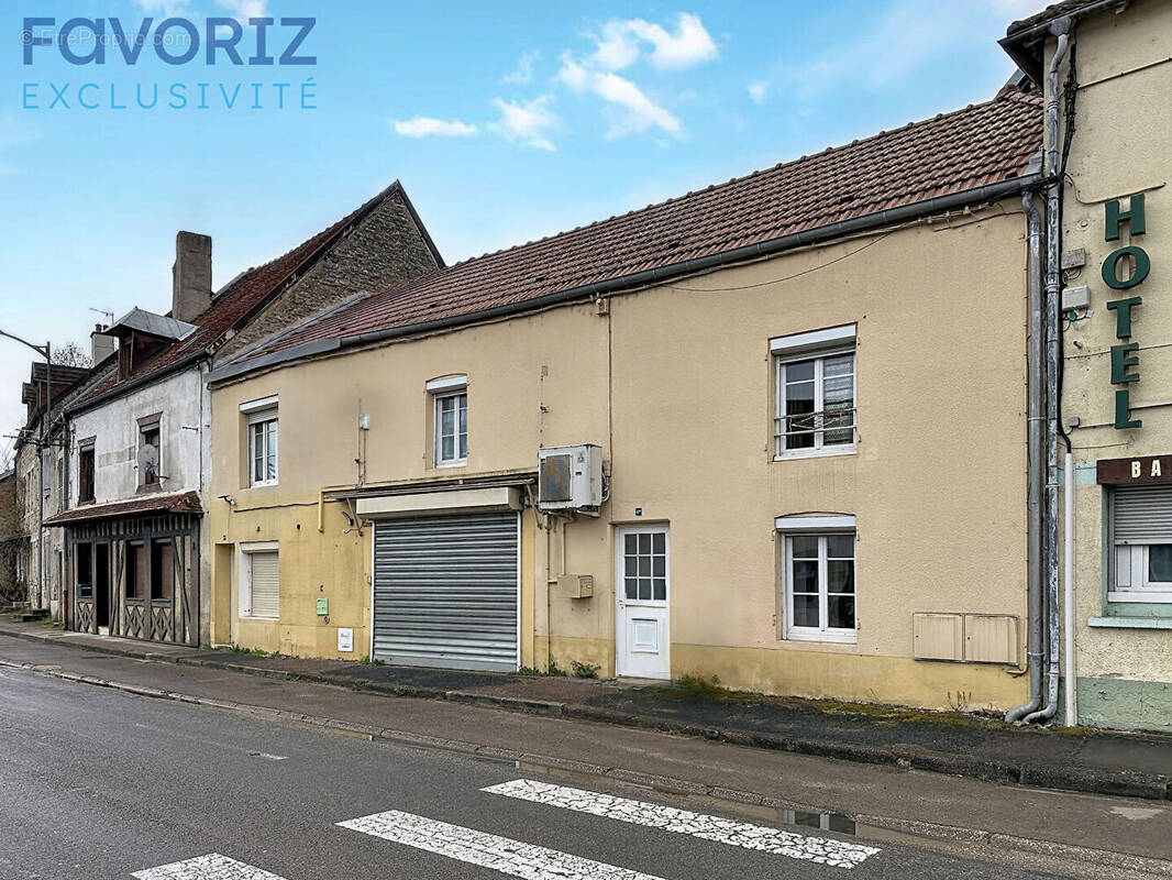 Appartement à LONGEAU-PERCEY