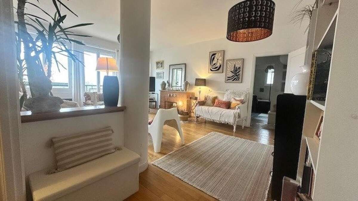 Photo 2 - Appartement à VERNEUIL-EN-HALATTE