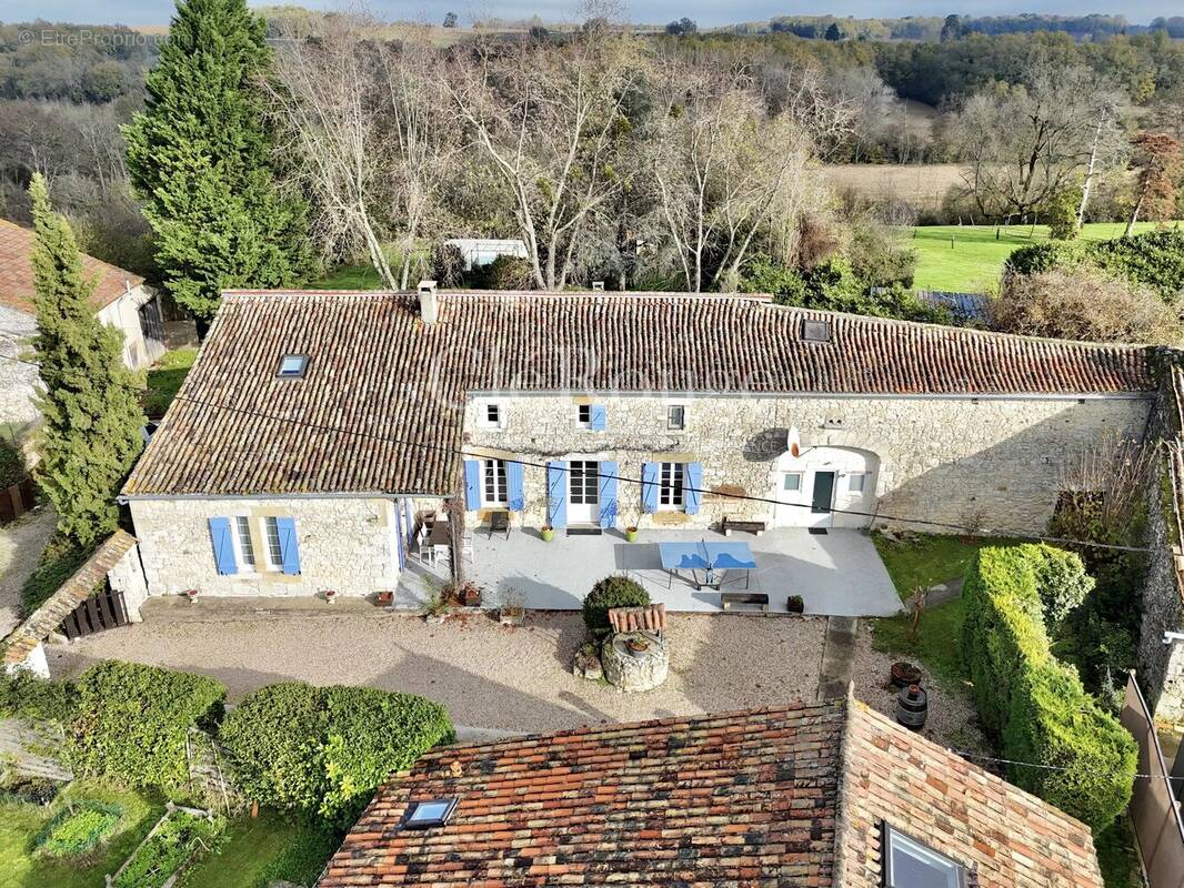 Maison à DURAS
