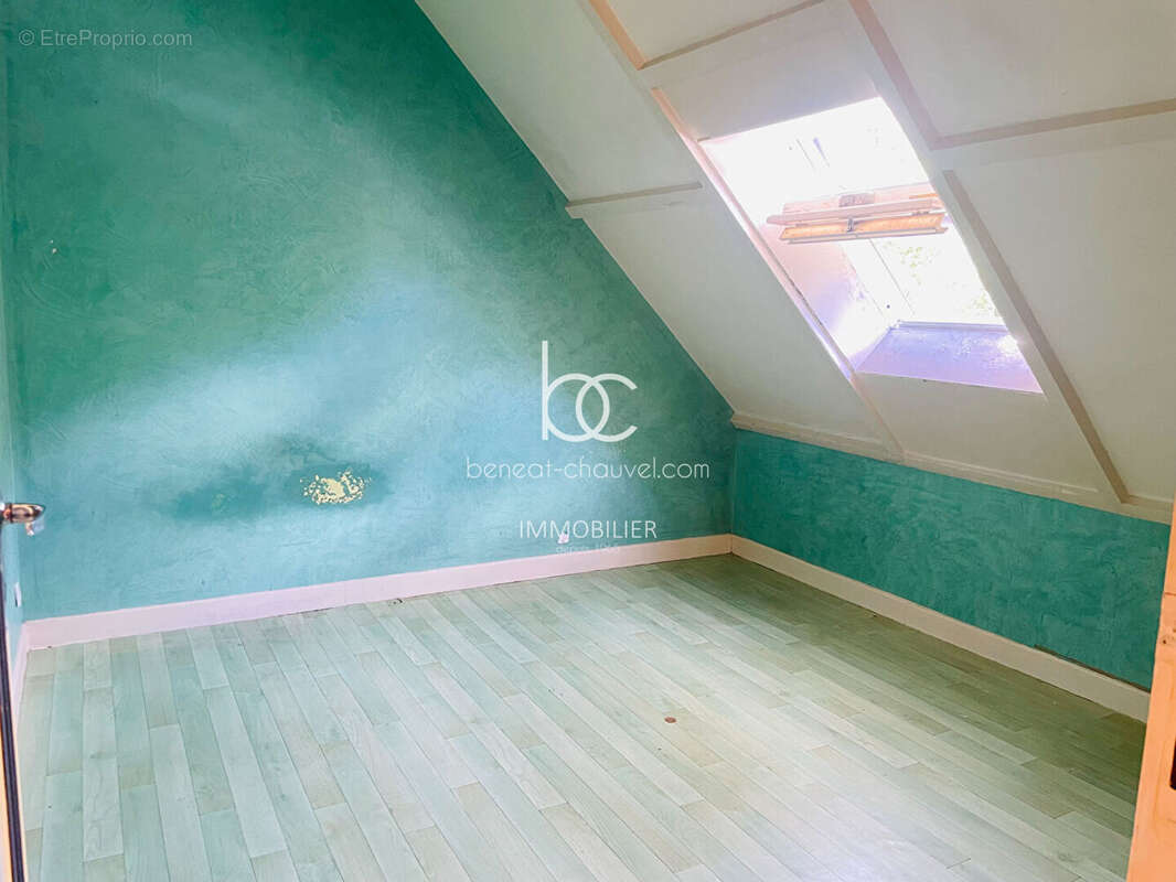 Maison LE TOUR DU PARC - 88 m2 - cadre verdoyant - 1050 m2 de terrain - photo 10