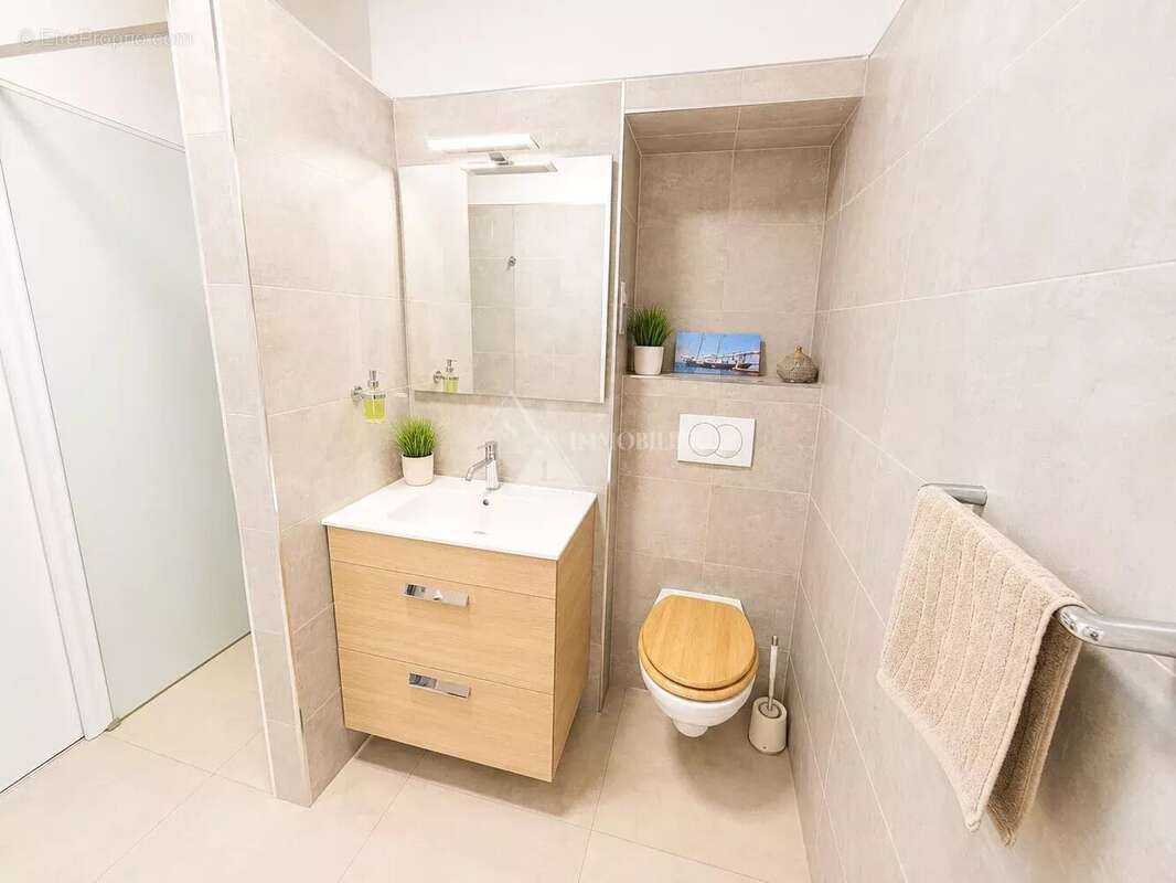Superbe T3 duplex de standing – Dernier étage avec loggia et garage - photo 9