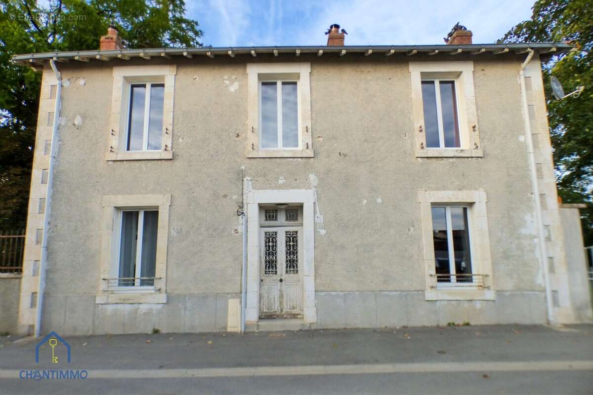 Maison à CHANTONNAY