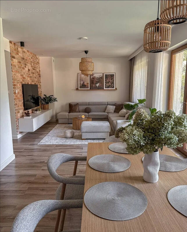 Appartement à L'ETANG-LA-VILLE