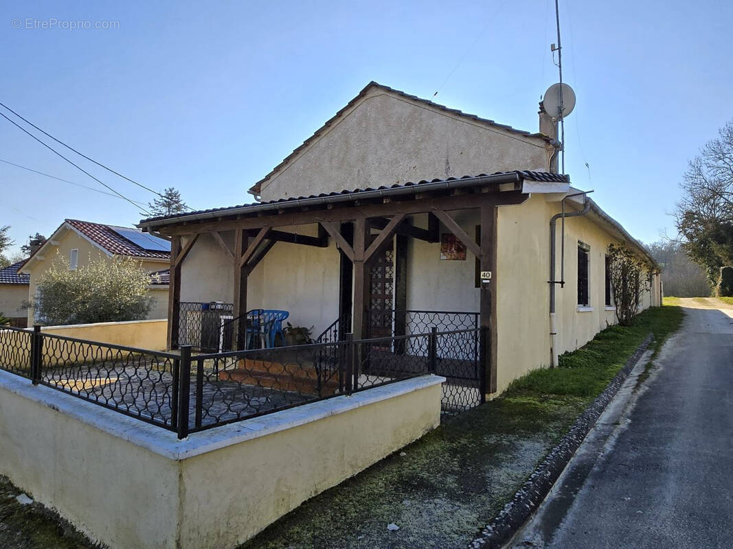 Maison à VILLAMBLARD