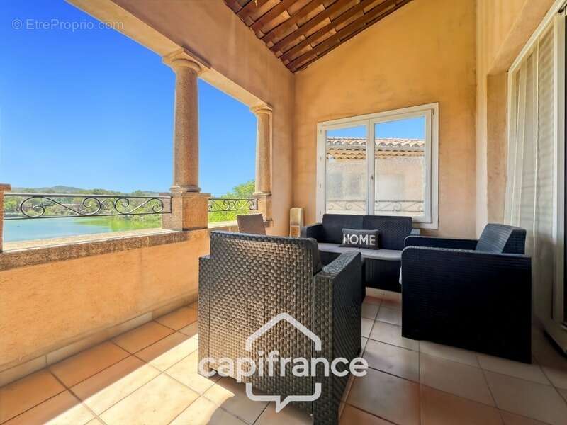 Appartement à MALLEMORT