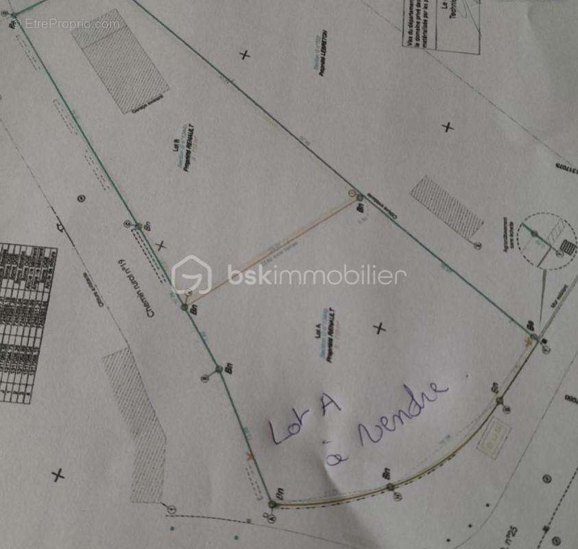 Terrain à CAULNES