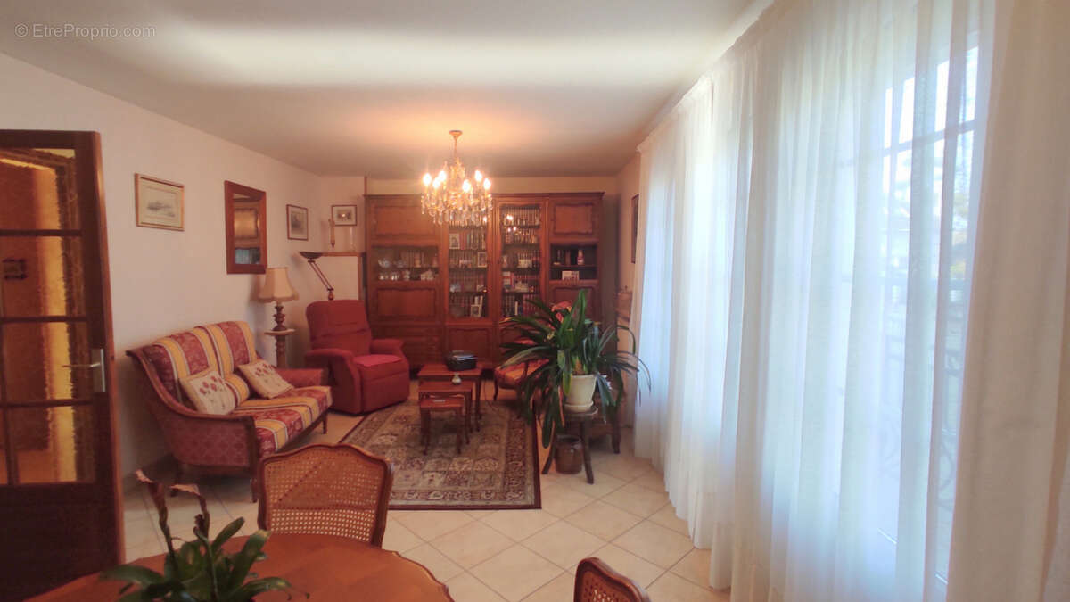 Maison à CHATELLERAULT