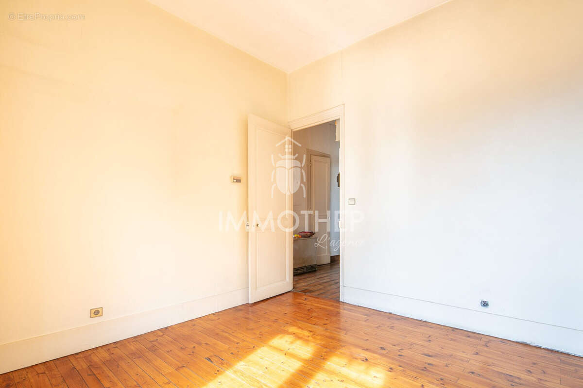 Appartement 88 m² à Grenoble  - photo 8
