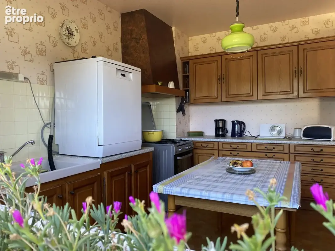 Maison 4 pièces 100 m² à vendre à Peyrat-Le-Chateau (87470) - photo 4