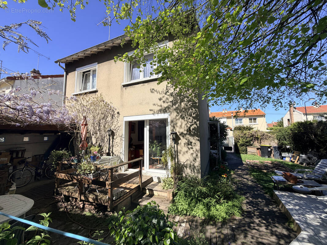 Maison à CHAMPIGNY-SUR-MARNE