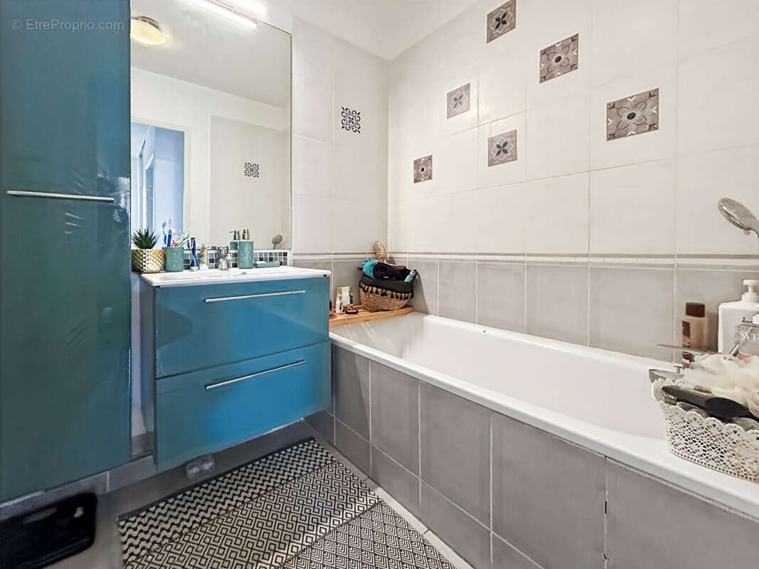 Appartement à MARSEILLE-15E