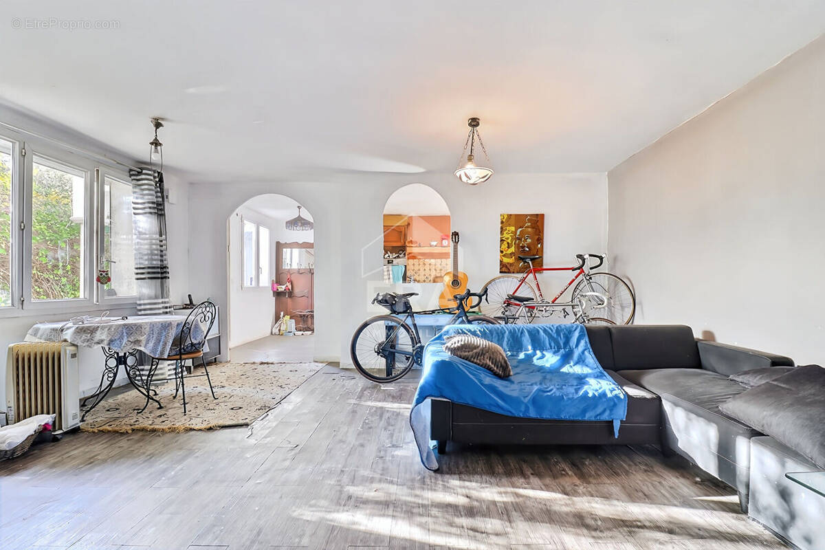 Maison à PLAN-DE-CUQUES