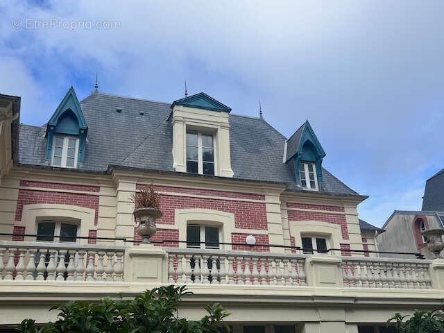Appartement à TROUVILLE-SUR-MER