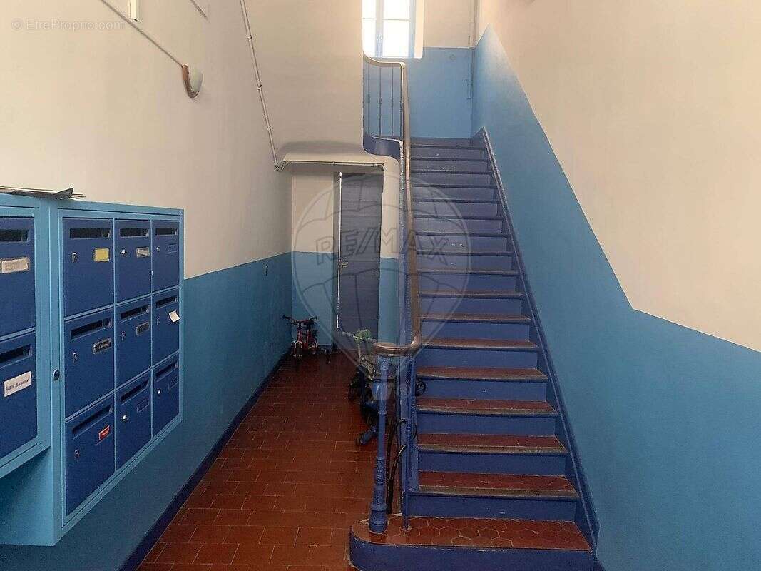 Appartement à MARSEILLE-2E