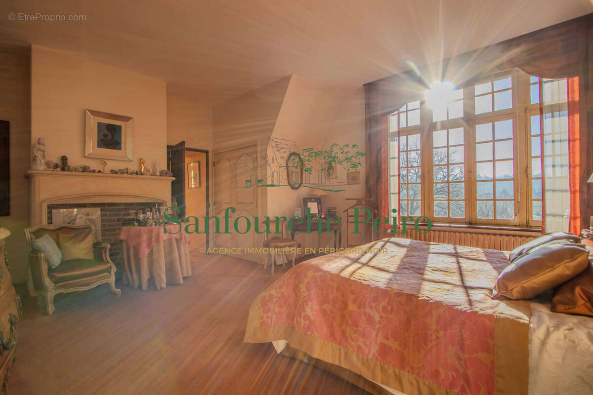 Maison à SARLAT-LA-CANEDA