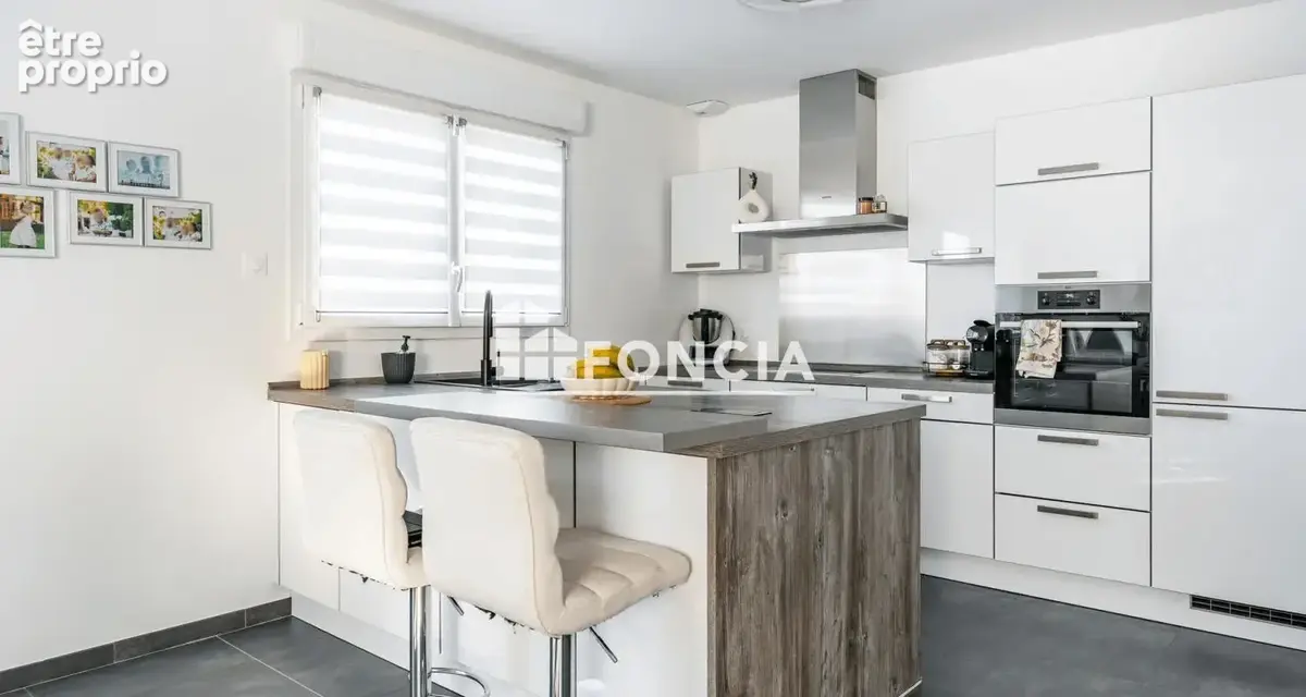 A Jury, proche Metz, maison individuelle T5 106 m² récente avec jardin et garage - photo 2