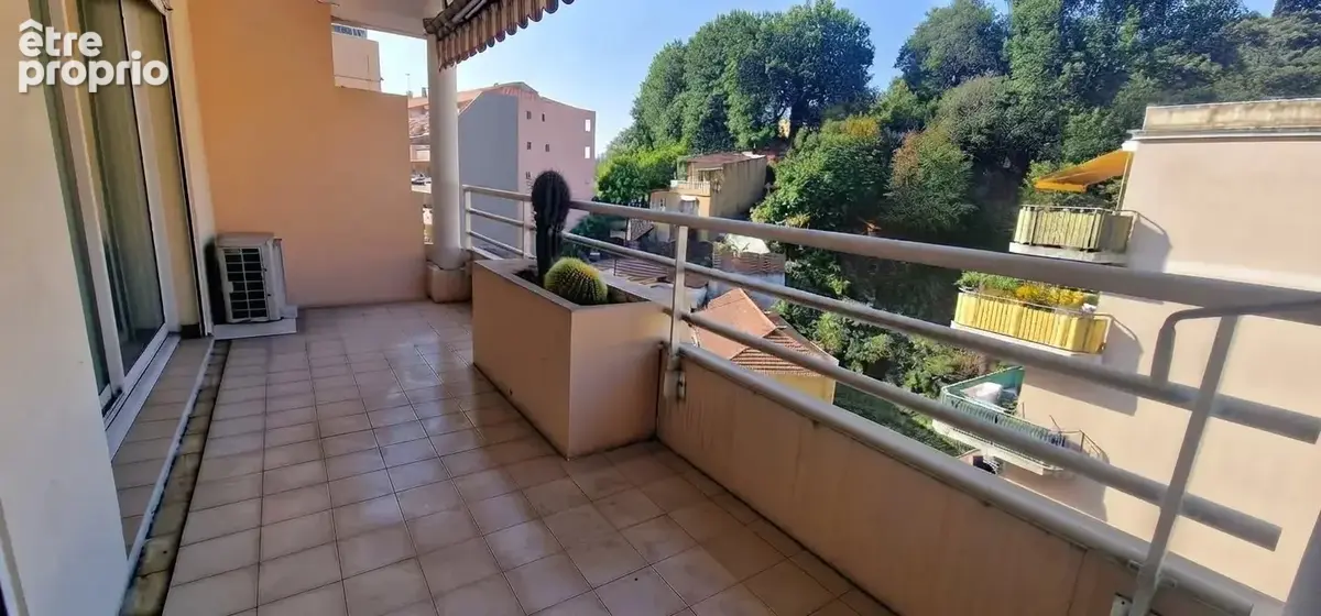 Photo Appartement à Menton au prix de 325 000€