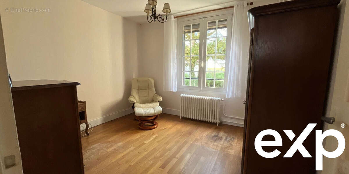 Maison à COMPERTRIX