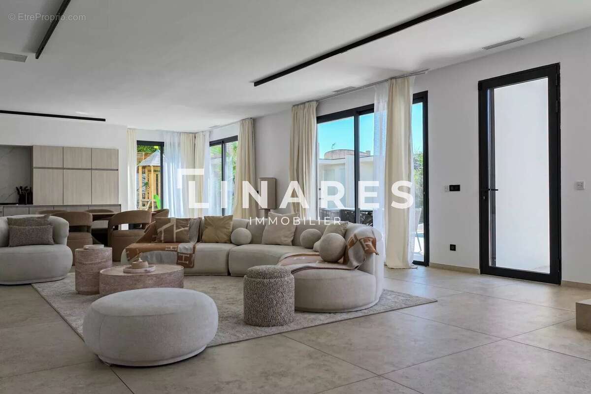 Maison à MARSEILLE-11E