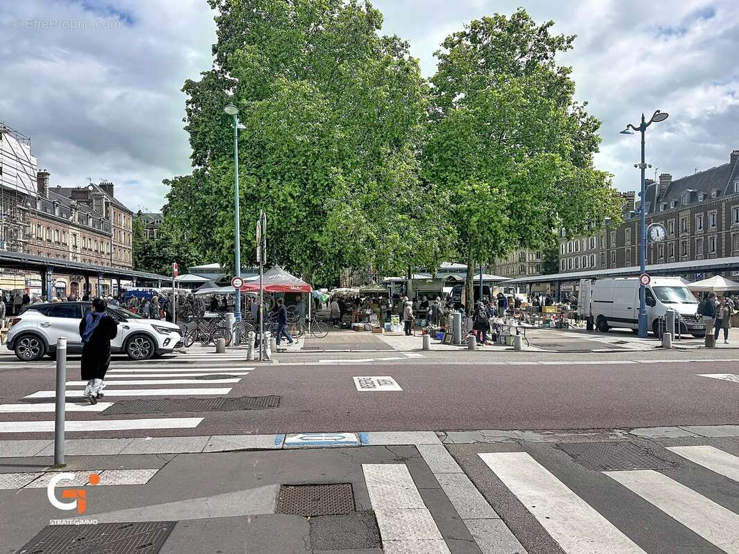 Immeuble de rapport – 4 appartements t2 – place saint marc. - photo 3