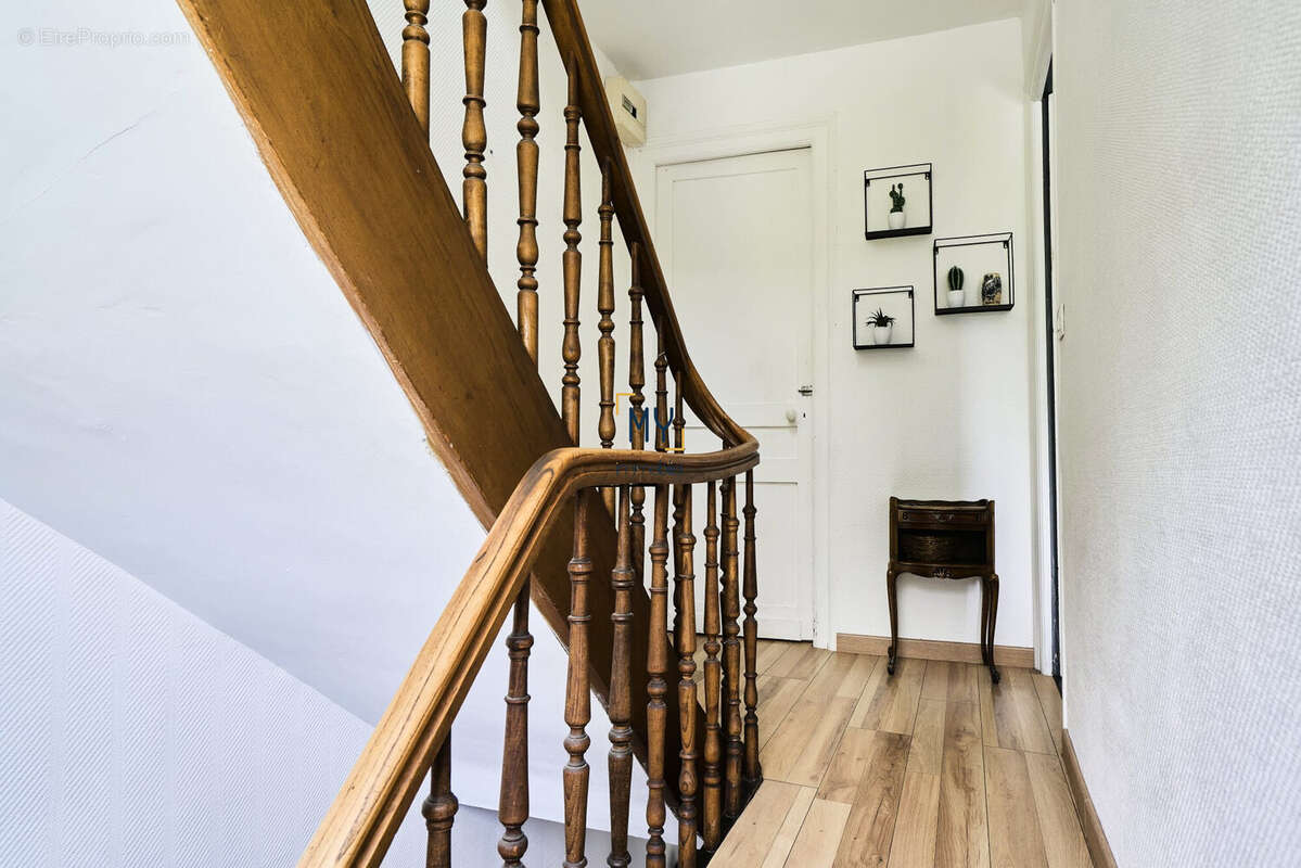 PREMIER ÉTAGE - Maison à vendre - 4/5 pièces - 110 m² - Saint-André-Lez-Lille - Maison à SAINT-ANDRE-LEZ-LILLE