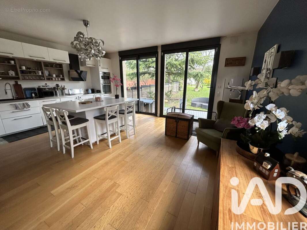 Photo 6 - Maison à SUCY-EN-BRIE