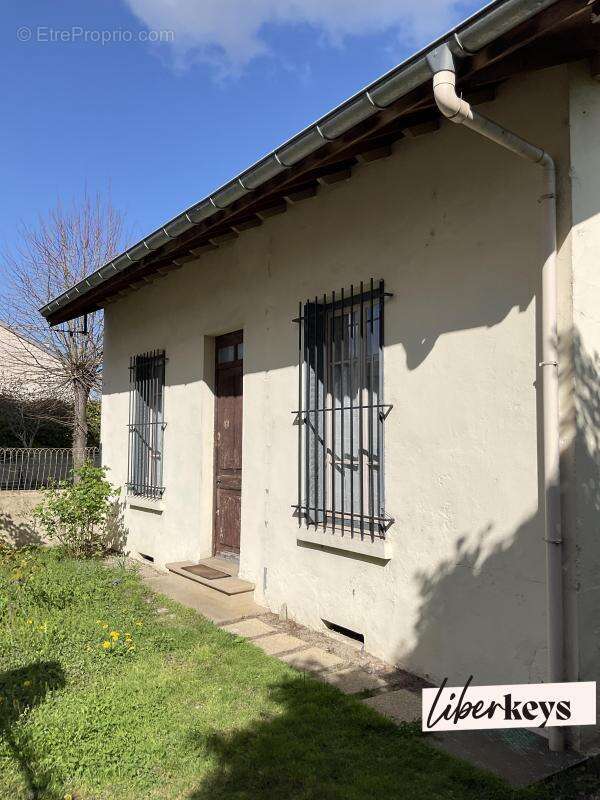 Maison à VILLEURBANNE