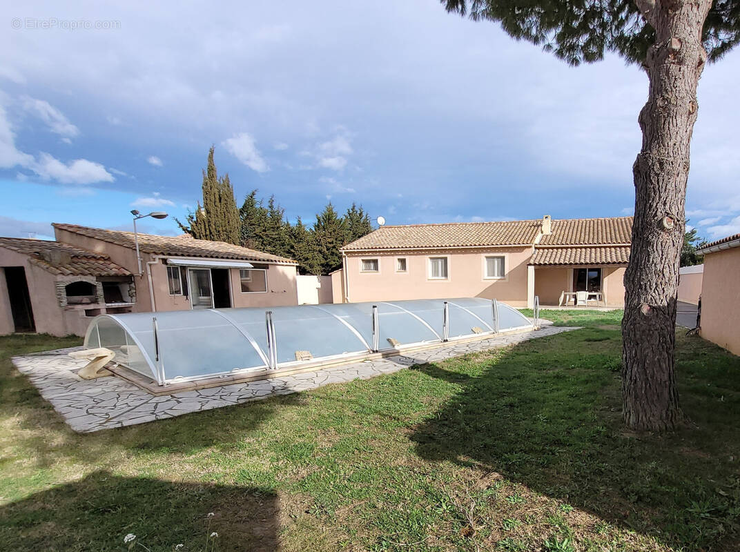 Maison à COURSAN