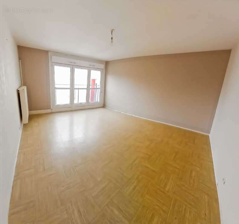 Appartement 79 m² à Exincourt  - photo 3