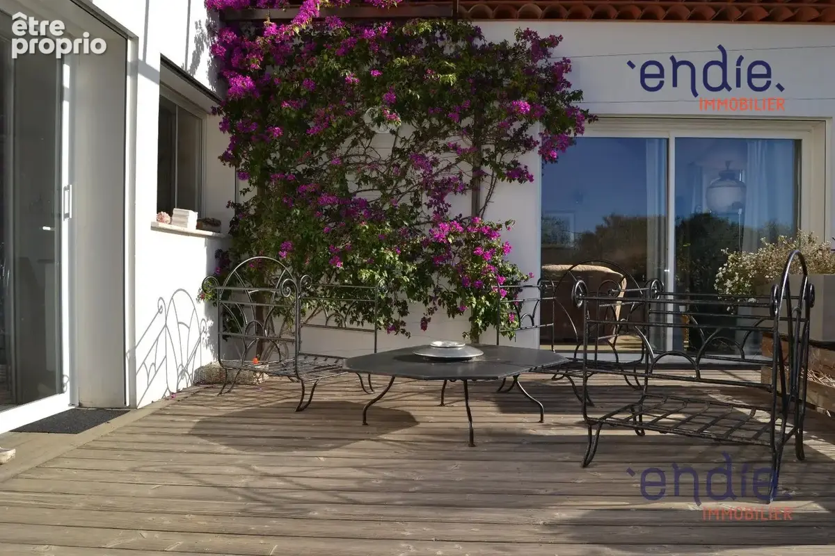 Maison 12 pièces 320 m² à vendre à La Garde-Freinet (83680) - photo 7