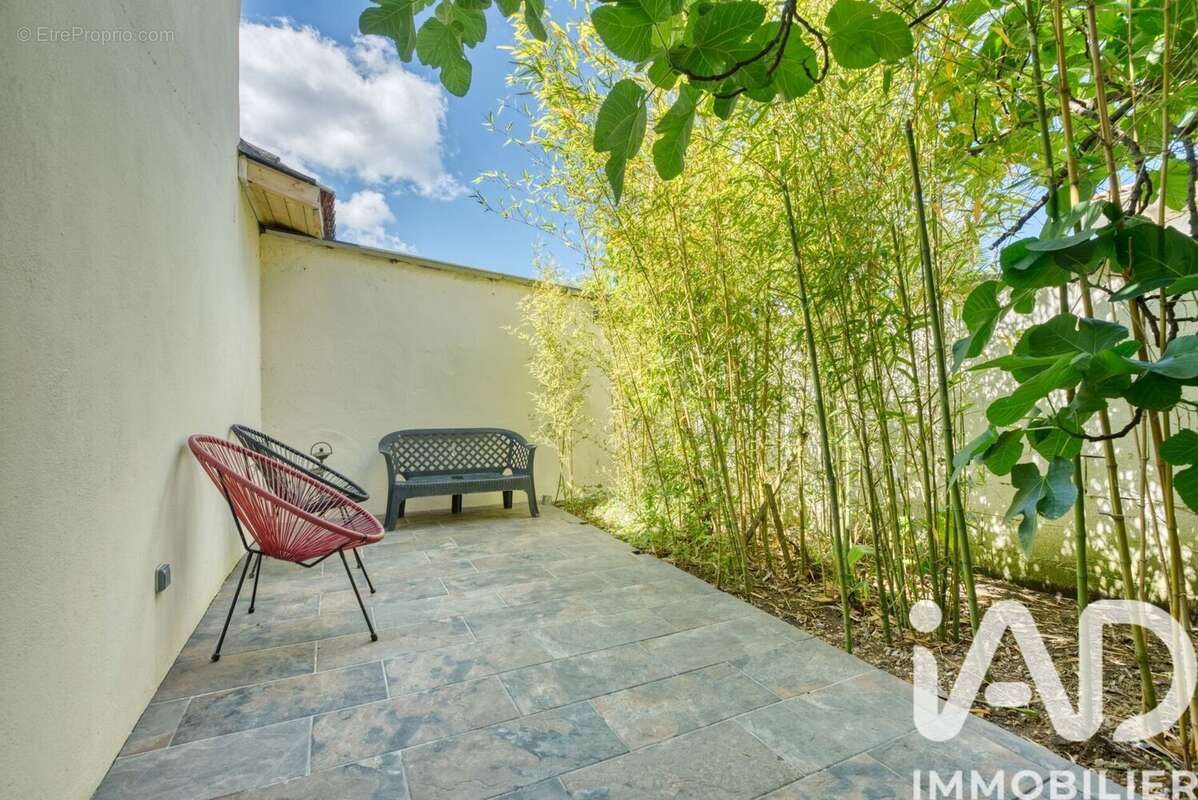 Photo 2 - Maison à AMBARES-ET-LAGRAVE