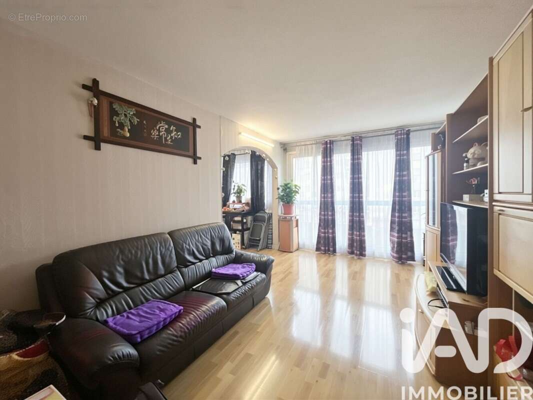 Photo 2 - Appartement à VITRY-SUR-SEINE