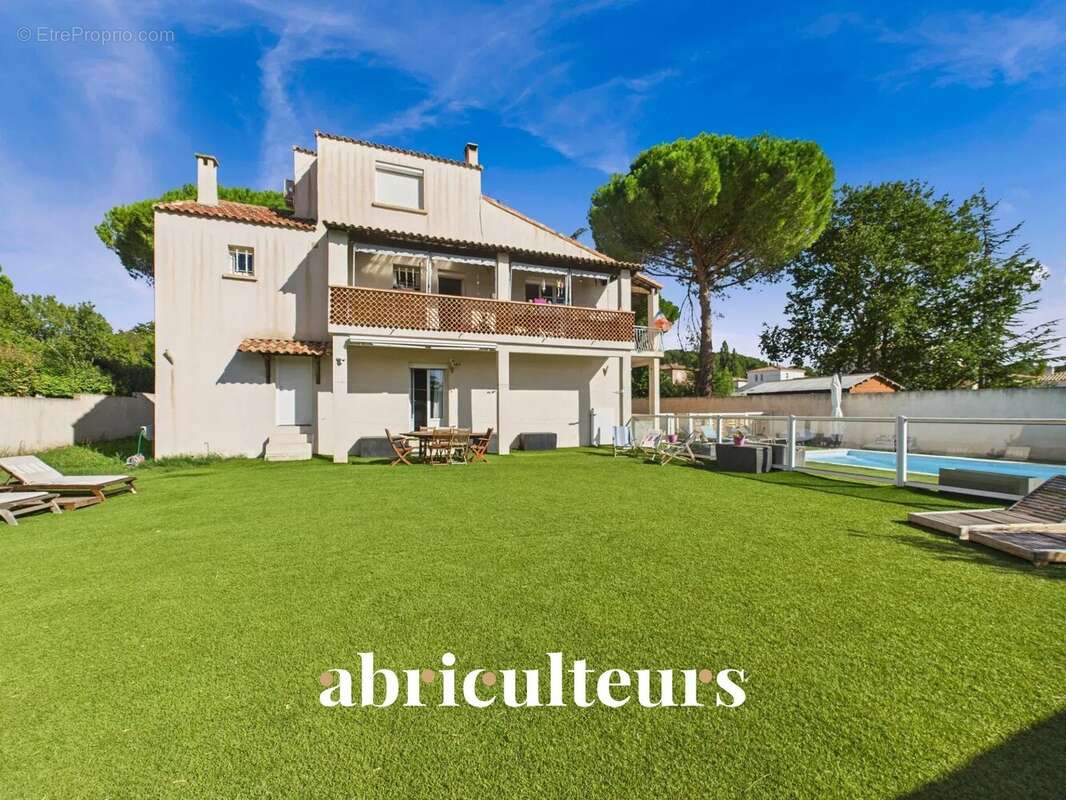 Maison à BOUC-BEL-AIR