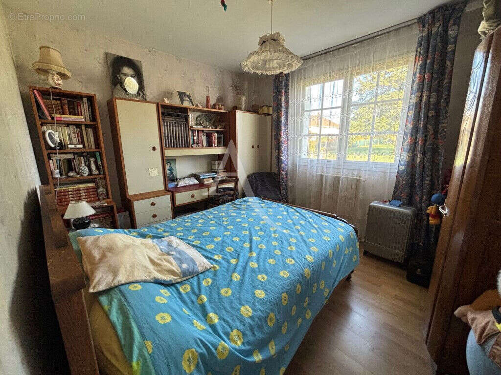En vente - fourchambault / marzy - pavillon  3 chambres et bureau terrain - photo 6