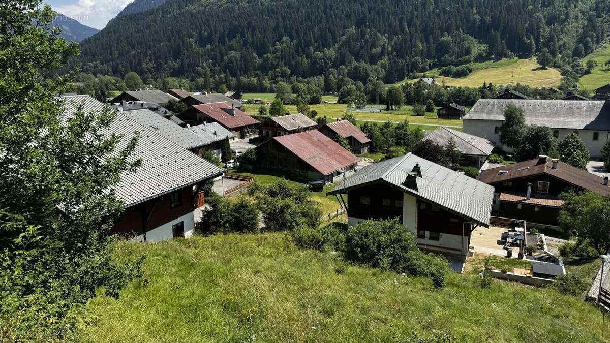 Terrain constructible de 1022 m² à LA CHAPELLE D'ABONDANCE - photo 3