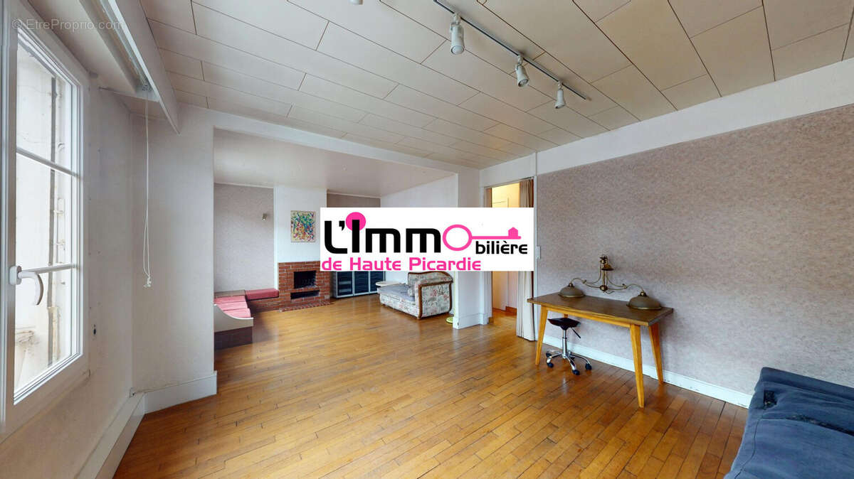 Appartement à ROSIERES-EN-SANTERRE