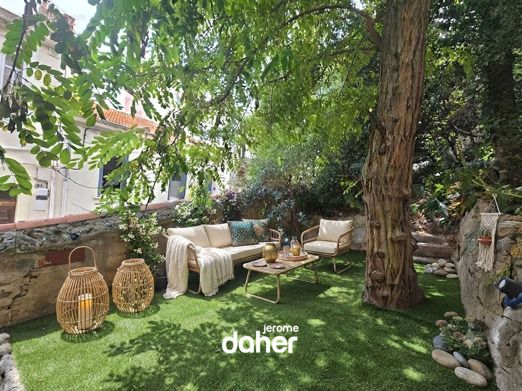 Appartement à MARSEILLE-7E
