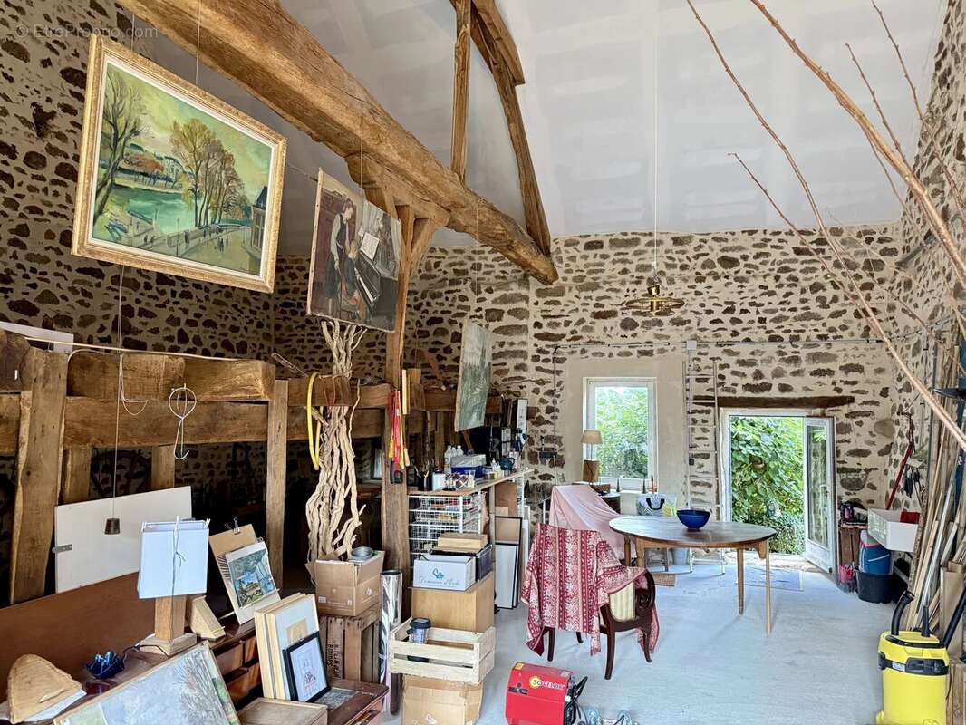 Maison à SAINT-VAURY