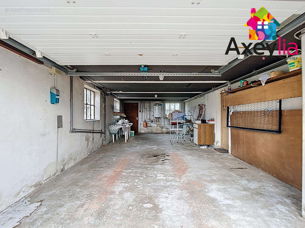 Maison à POUILLY-LES-NONAINS