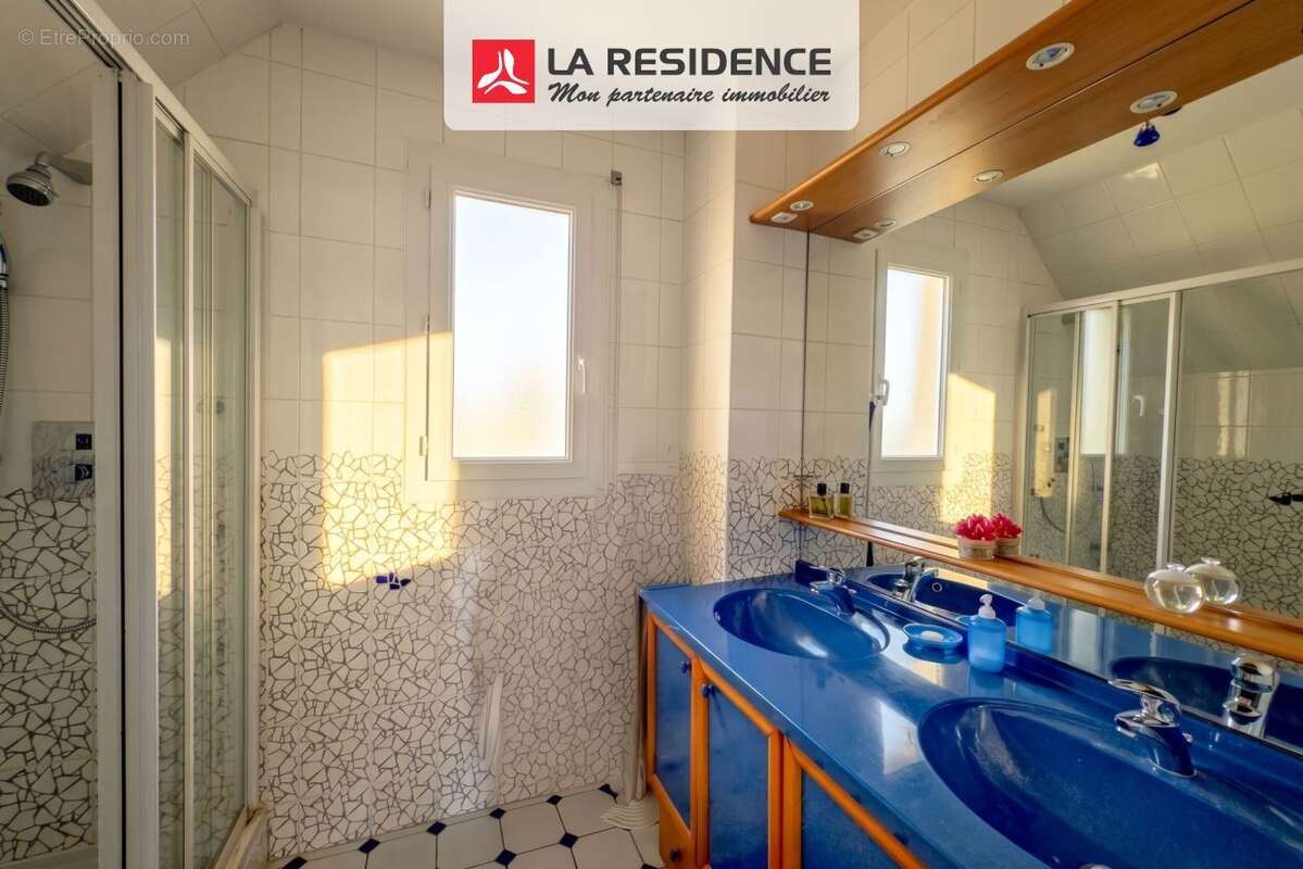 Maison 135 m² à Chatou  - photo 8