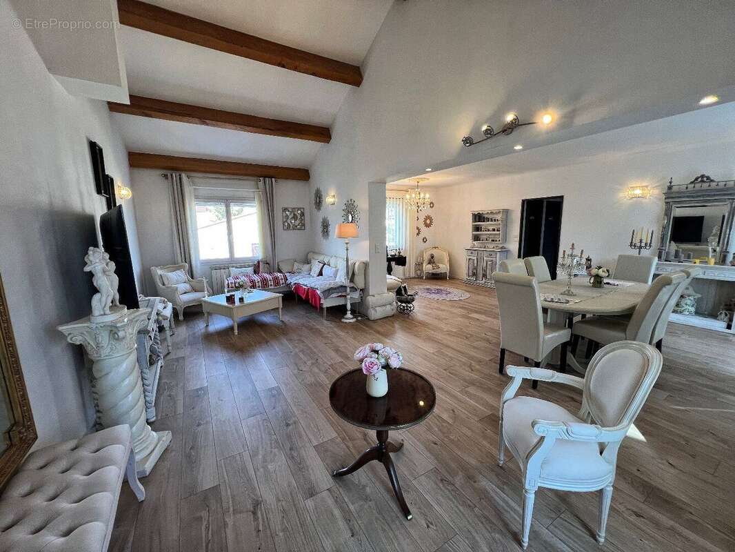 Maison à MARAUSSAN