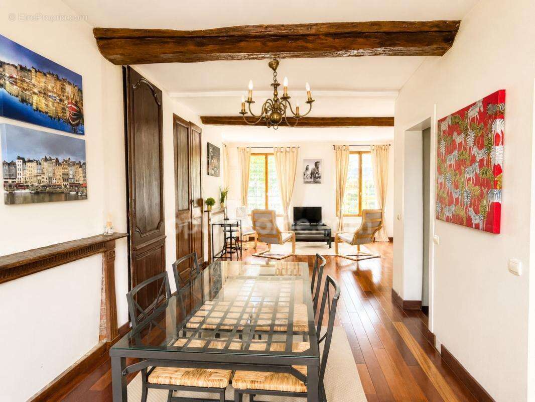 Appartement t2 honfleur centre – 52 m² – charme – vieux bassin à pied – faibles charges - parking a proximite - photo 3