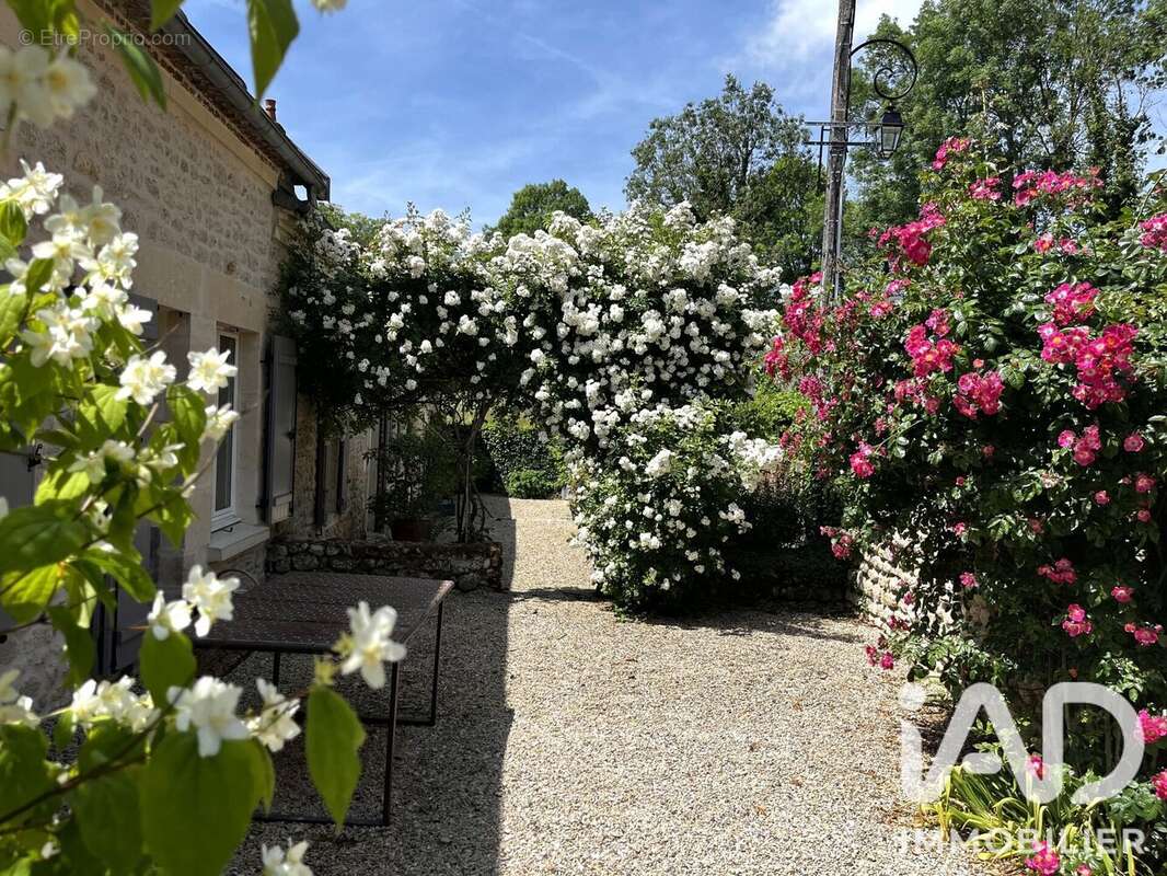 Photo 5 - Maison à HERMONVILLE