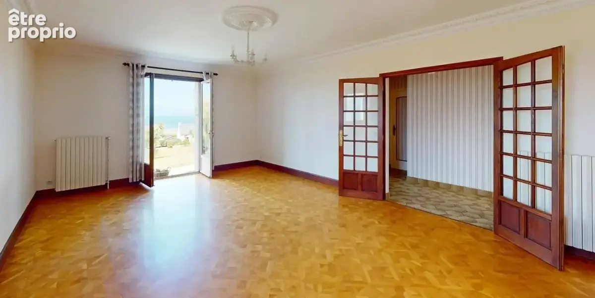 Maison à vendre proche du Becquet de Tourlaville avec vue mer - photo 2