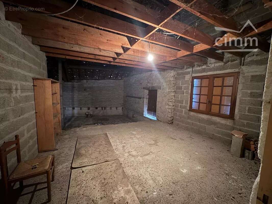 A vendre Maison de village à rénover - photo 13